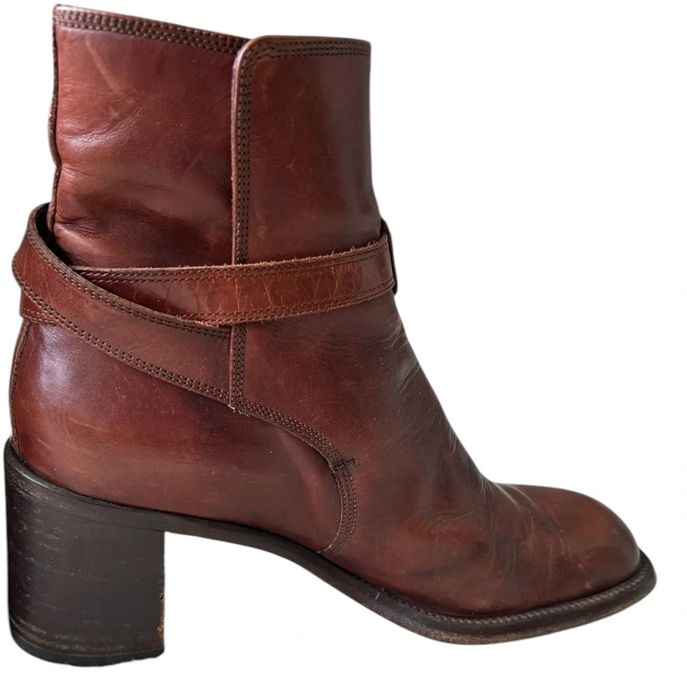 Joan & David Brown Leather Heeled Ankle Boots Italy Buckle Strap EU 40.5 Chelsea - Picture 6 of 14